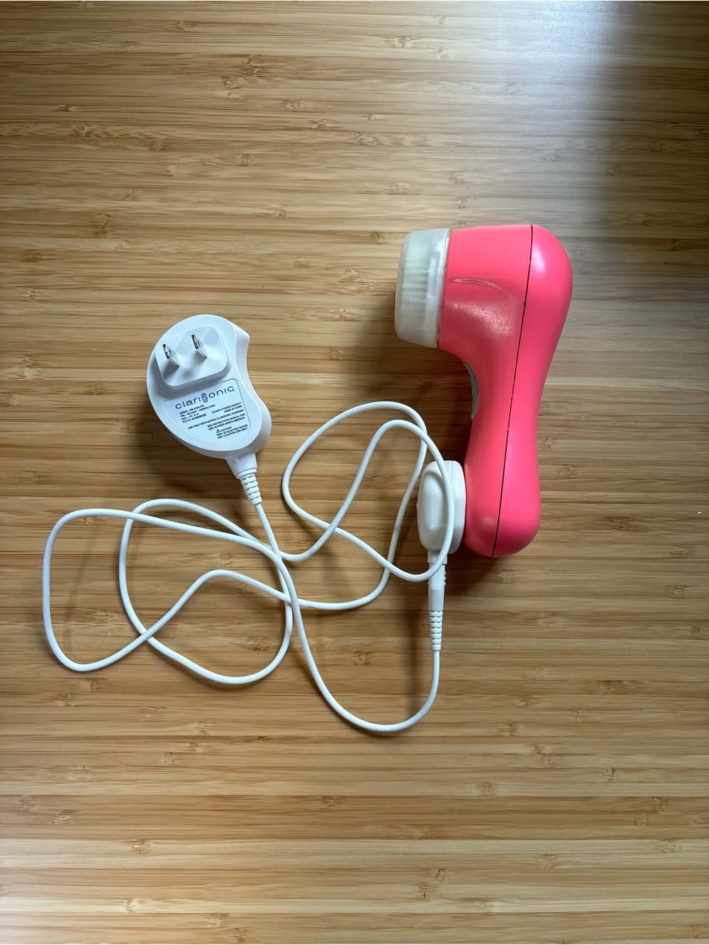 Clarisonic MIA with 2 replacement heads